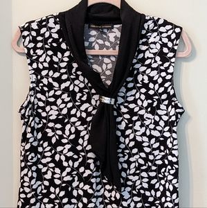 Adrienne Vittadini Sleeveless Top W/Draped Attached Scarf Small